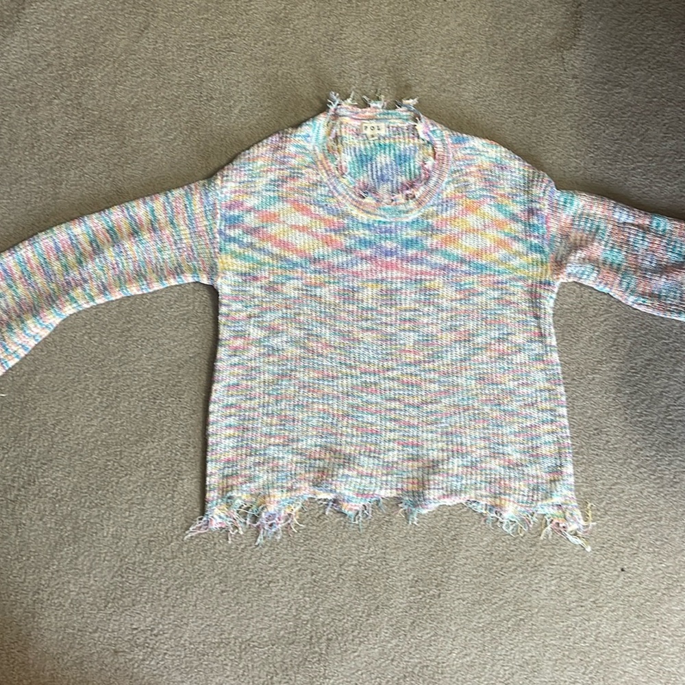 POL multi colored ribbon style sweater sz Small